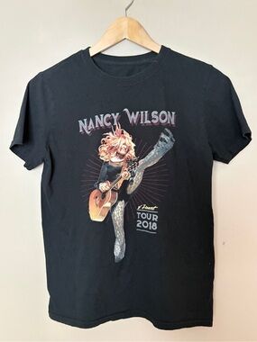 Nancy Wilson of Heart 2018 Concert Tour T-Shirt rock n’ roll Graphic Tee S EUC